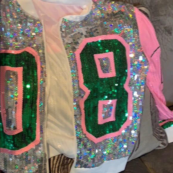 Jackets & Blazers - Jacket